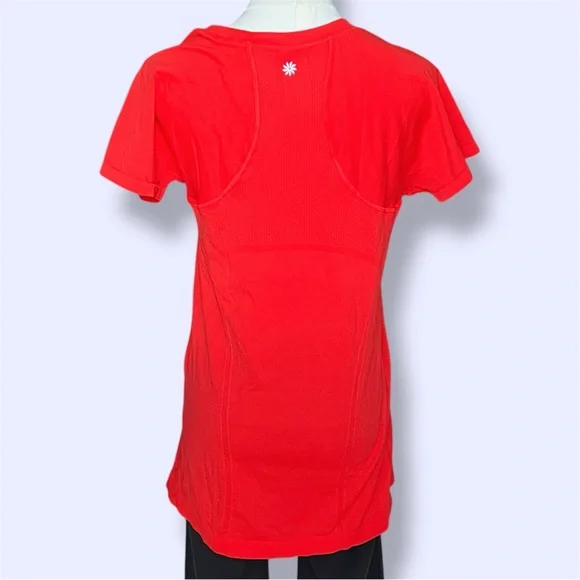 Athleta Momentum Seamless Tee in color Cardinal - Picture 2 of 7